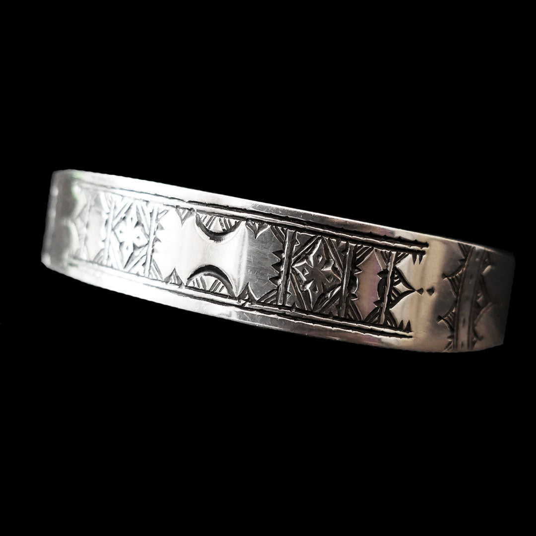 Moroccan Sterling Silver Bangle for him, BC00227
