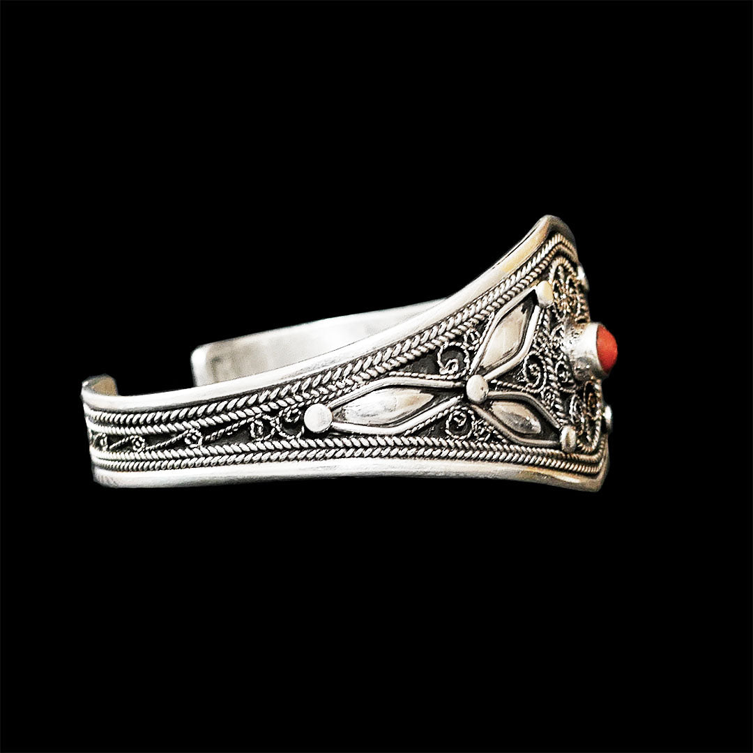 Moroccan Sterling Silver Bangle for her, BC00238